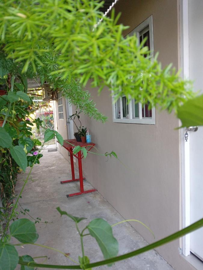 Hostal Brisas Calobrenas Exterior foto
